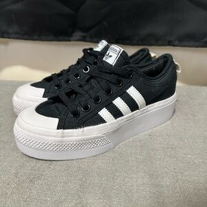 Adidas Nizza platform sneakers - black